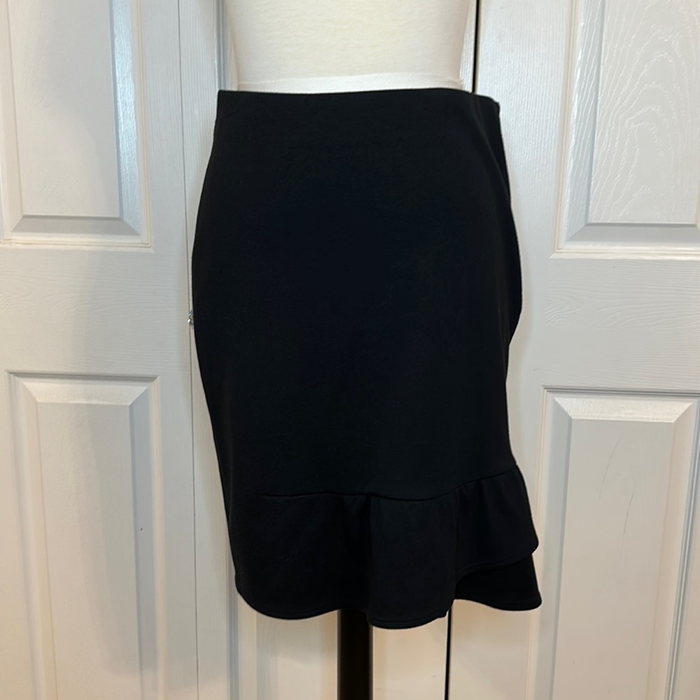 The Limited black dress skirt size 6